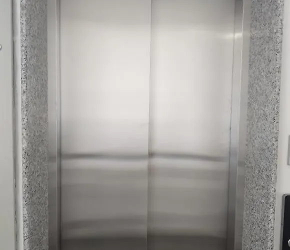 公寓 Lovely 地拉那